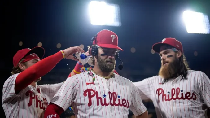 urnpublicidap.org9af66a67ccef9076ebdb276b560850f6Blue_Jays_Phillies_Baseball_58520