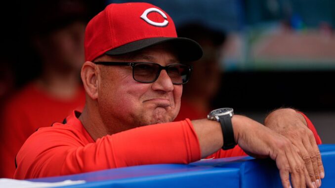 francona-reds-guardians-AP-25160811607436